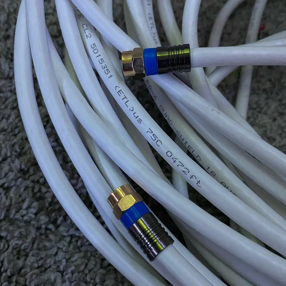 25 plus feet of cable line